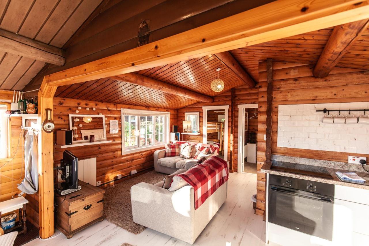 Welsh Retreat 2 Bedroom Log Cabin - Seren Property Trawsfynydd ภายนอก รูปภาพ